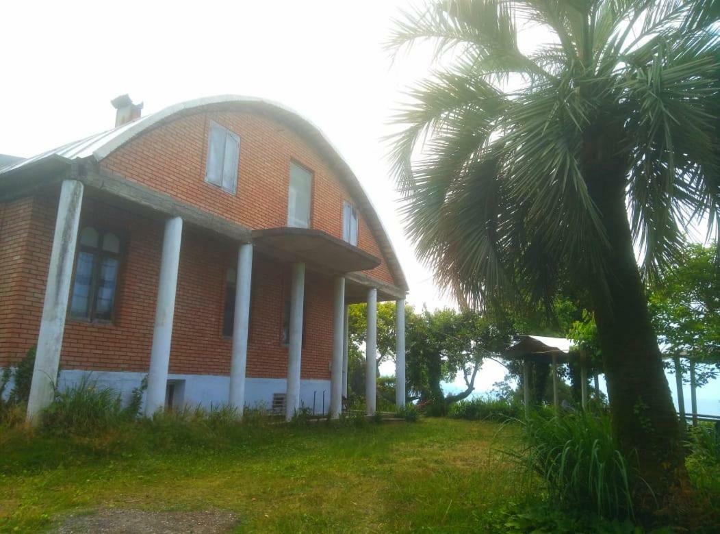 Guesthouse Eco Чакві Екстер'єр фото